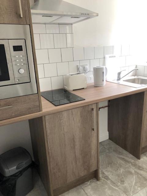 Luxury Lavish Studio Apartments Le1 Лестер Екстер'єр фото